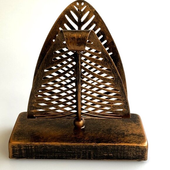 NEW MODERN LEAF NAPKIN HOLDER METAL - Picture 2 of 5